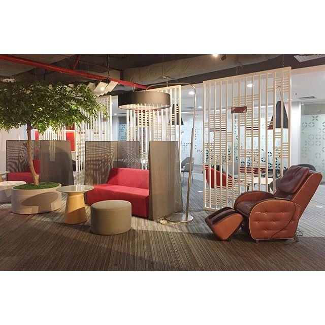 Ini kursi pijat, jauh tapi dekat 😀😀 #workingfunattelkomgroup #telkomindonesia